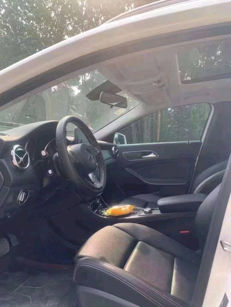 北京19年奔驰CLA5