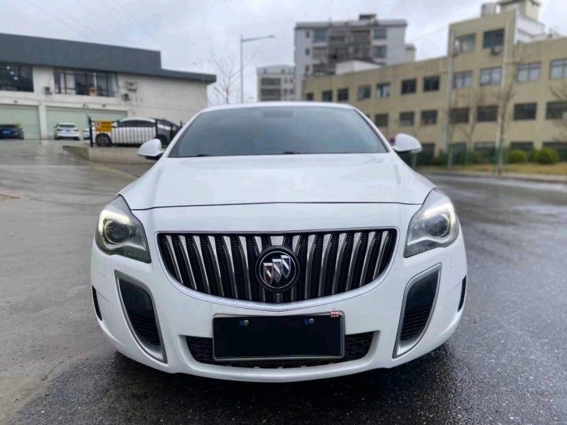 广州15年别克君威1