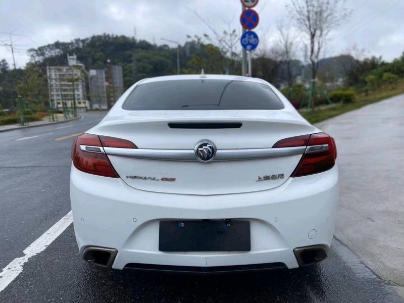 广州15年别克君威5