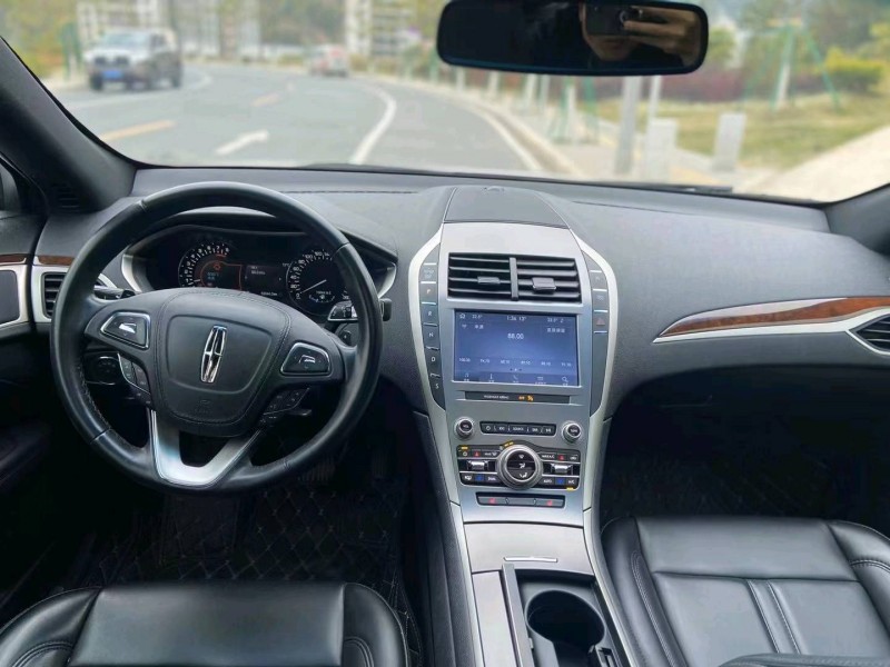 廣州20年林肯MKZ8
