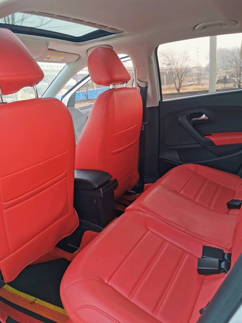 青岛17年大众polo1