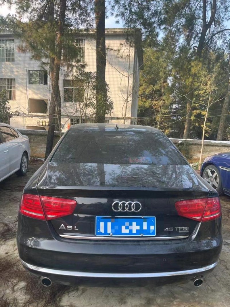 唐山12年奧迪A8L1