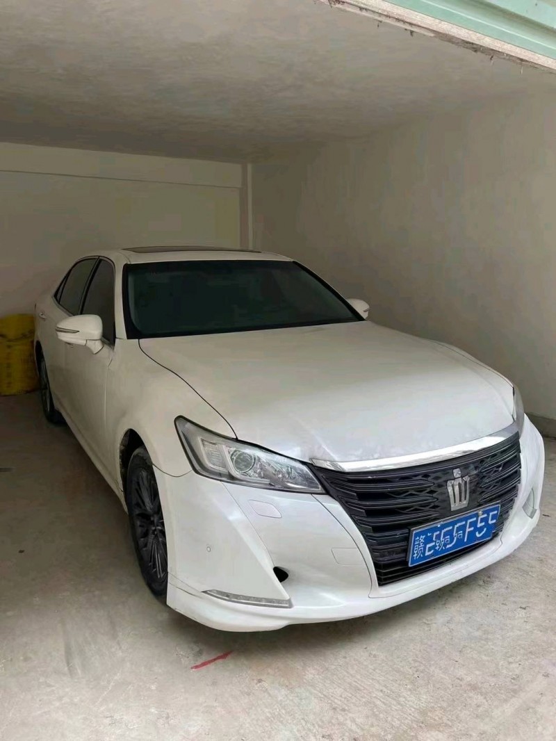 宜春17年豐田皇冠5