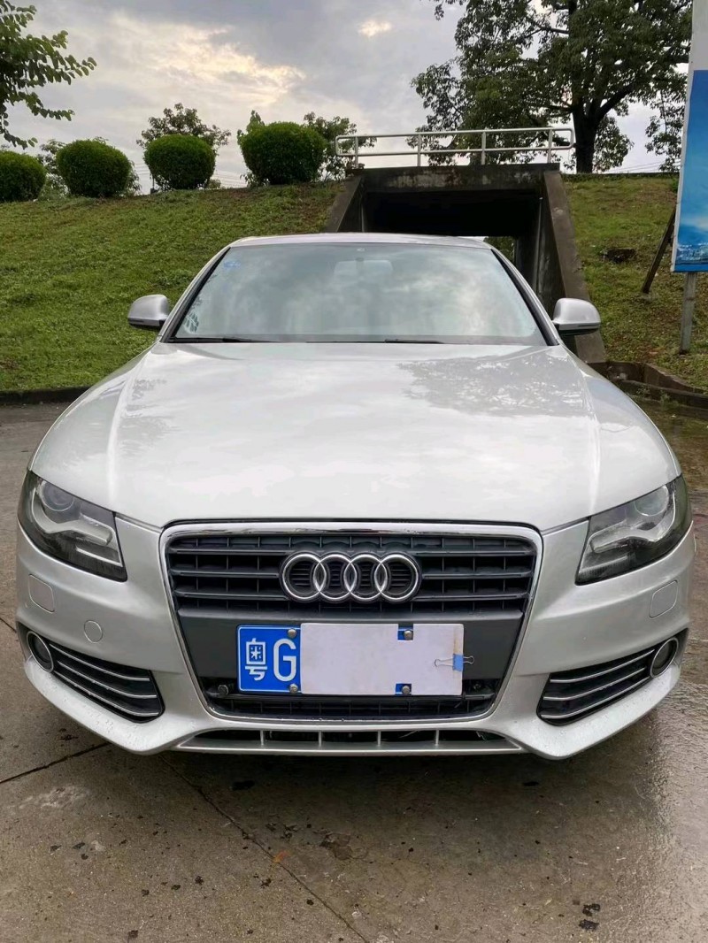 江門12年奧迪A4L8
