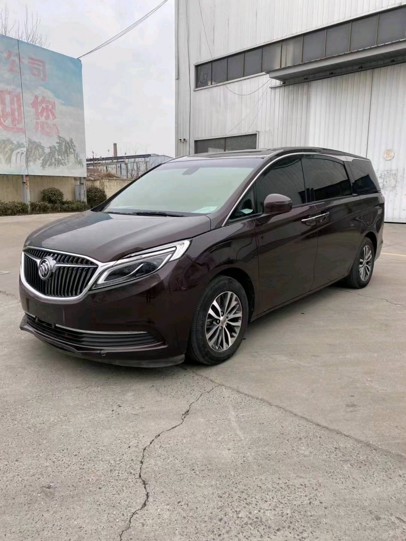 徐州17年别克GL83