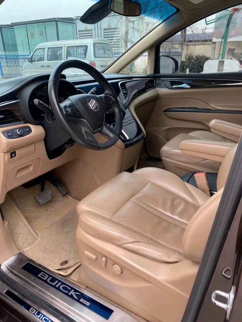 徐州17年别克GL87