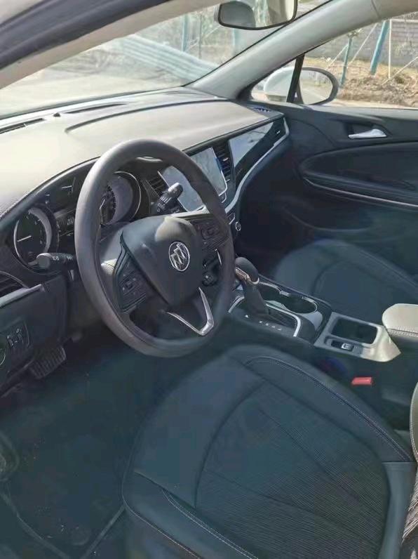 徐州21年别克威朗5