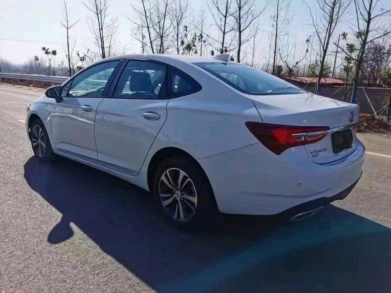 徐州21年别克威朗8