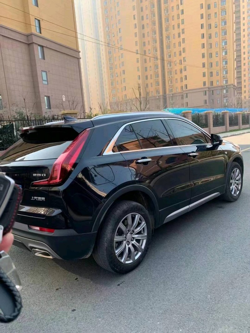 合肥20年凱迪拉克XT45