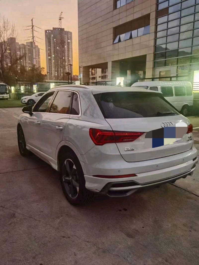 徐州20年奧迪Q33