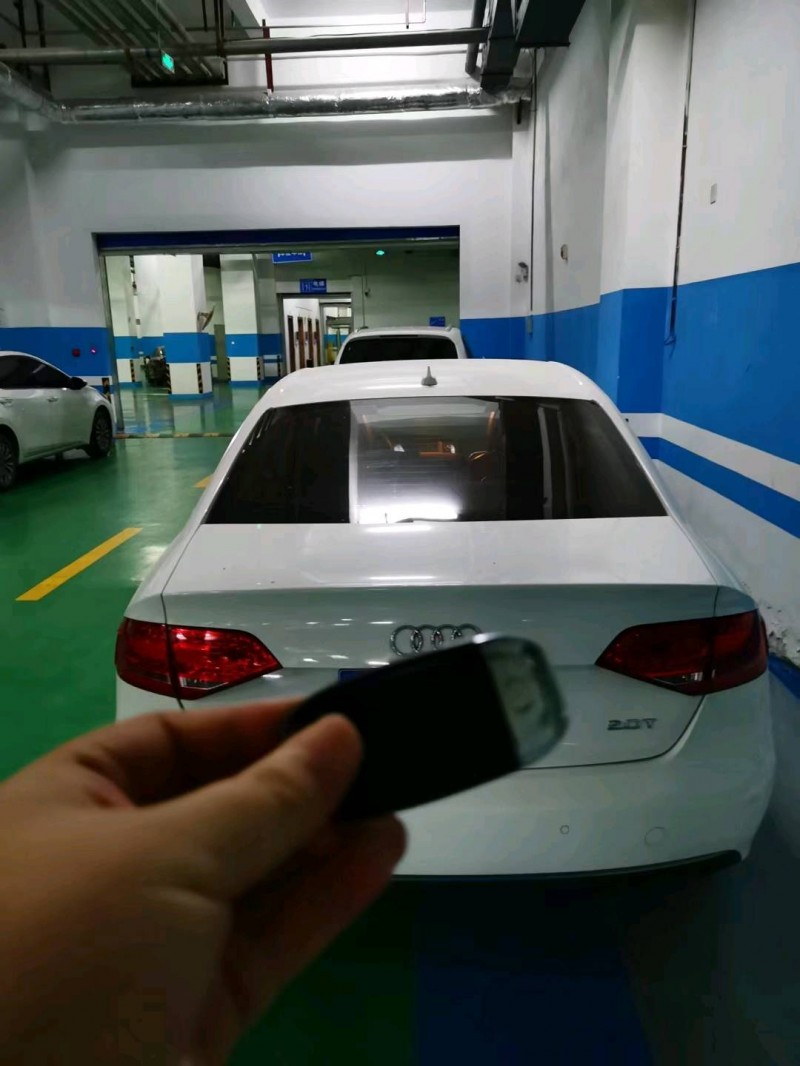 宜春11年奧迪A4L2