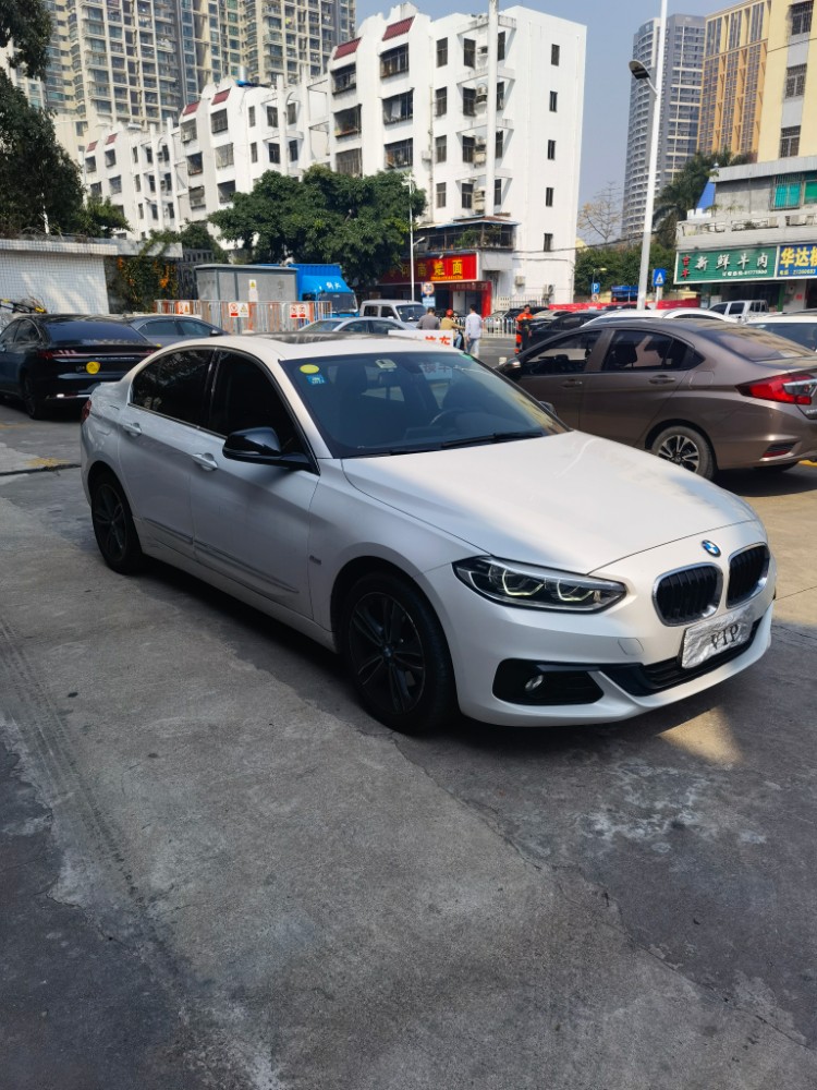 深圳17年寶馬1系5