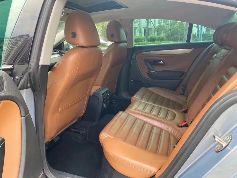 广州11年大众CC8