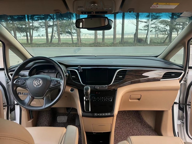 徐州18年别克GL85