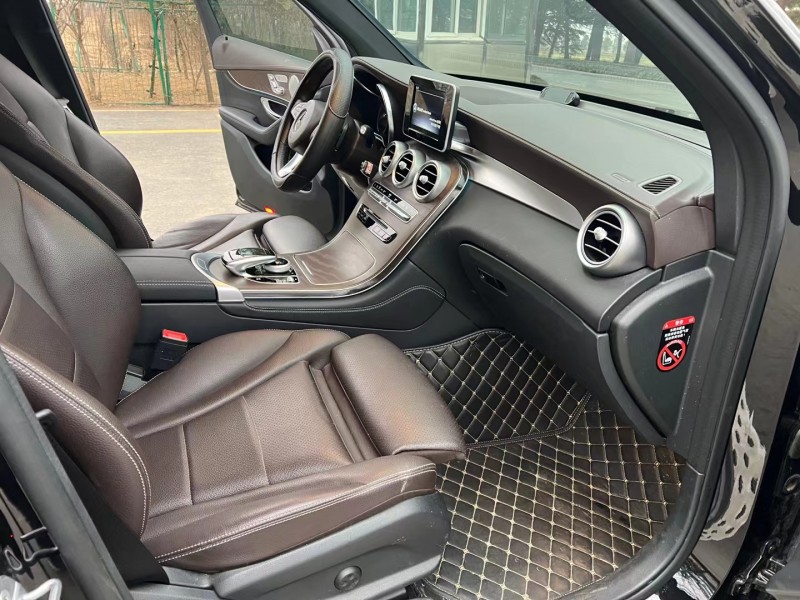 徐州19年奔驰GLC4