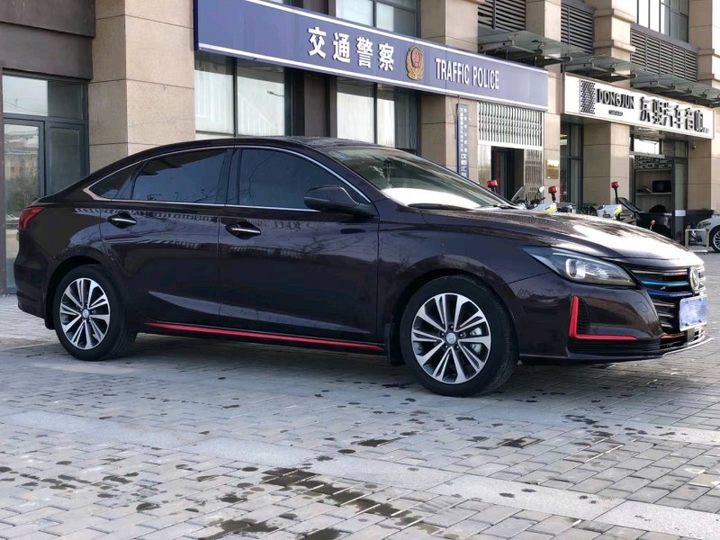 邢臺20年長安汽車睿騁2