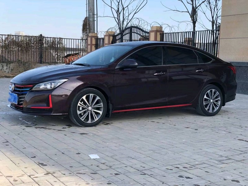 邢臺20年長安汽車睿騁3