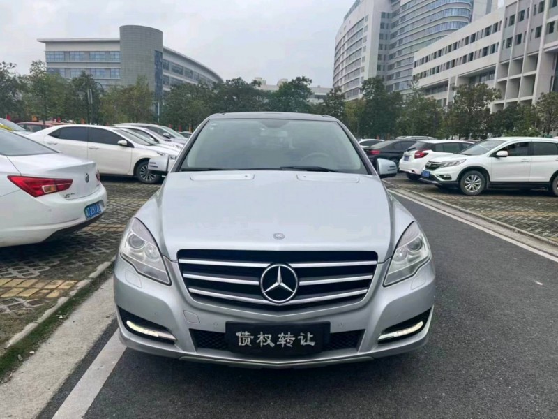 中山14年奔馳R1