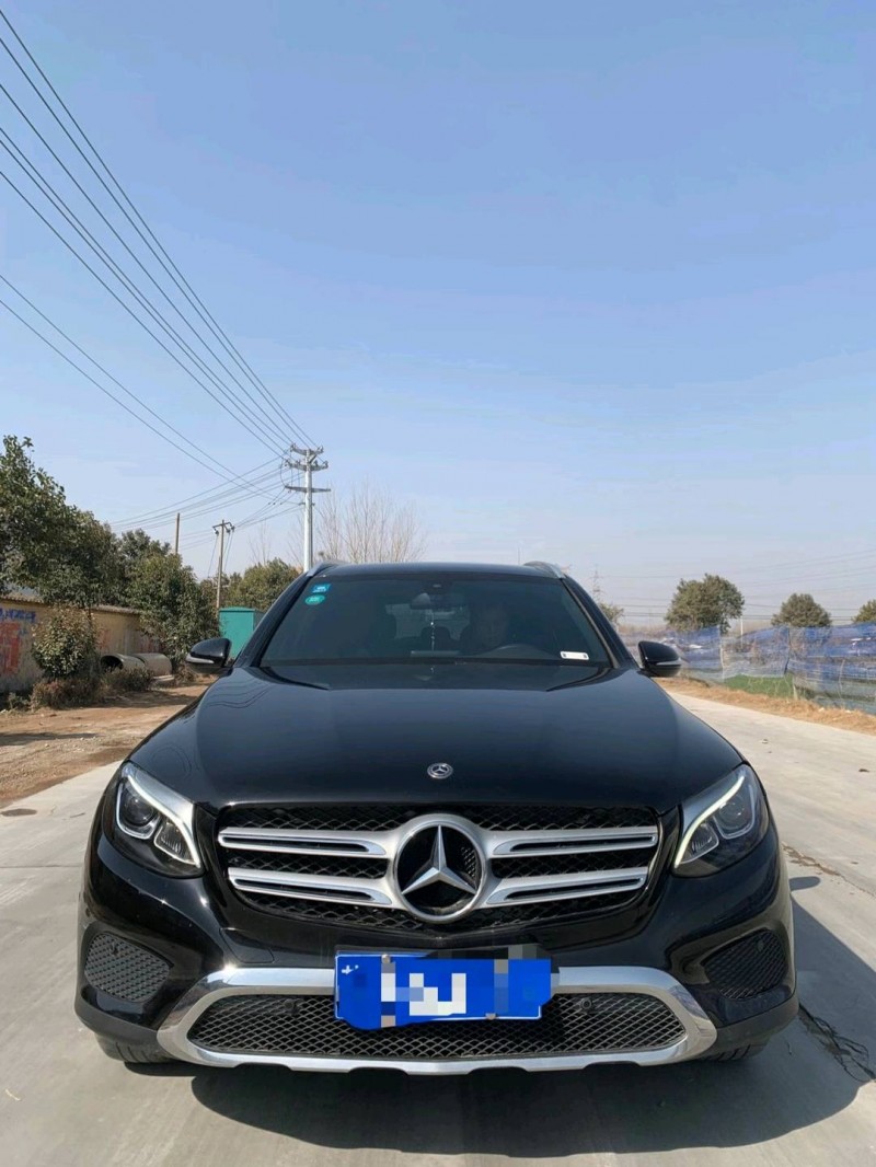 北京18年奔驰GLC9