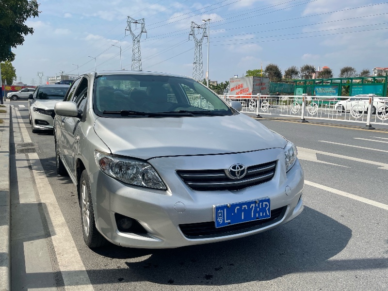 广州10年丰田卡罗拉7