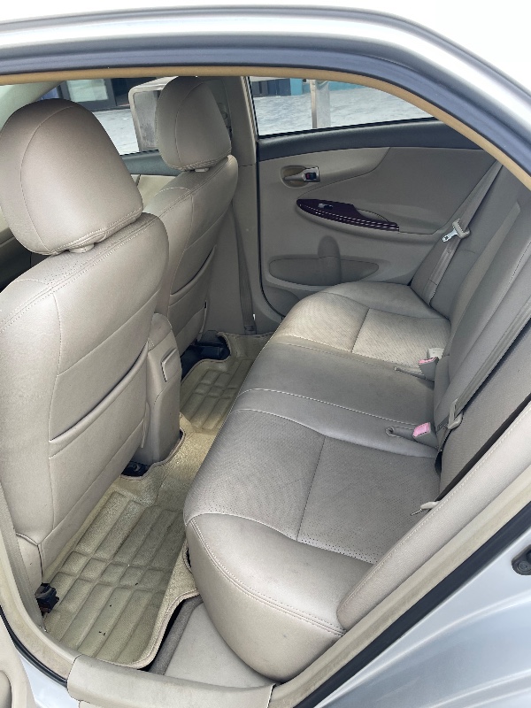 广州10年丰田卡罗拉1