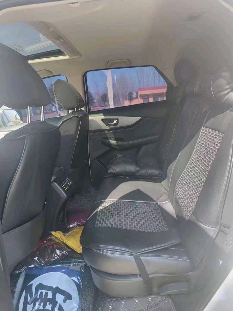 北京20年东风S5605