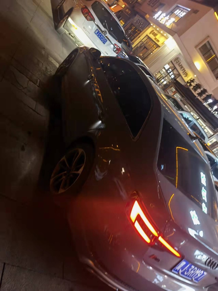 滄州19年奧迪A4L4