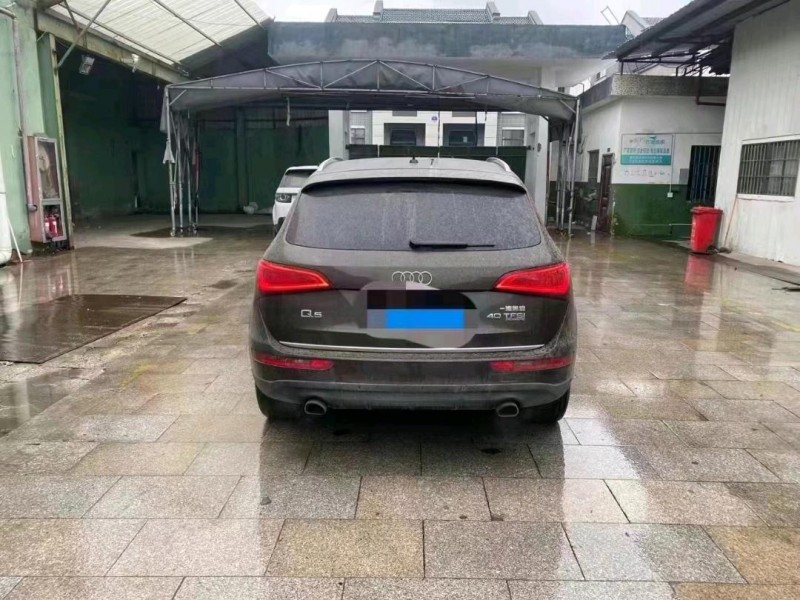 湖州16年奧迪Q58