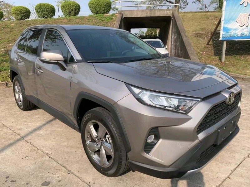江門22年豐田RAV4榮放3