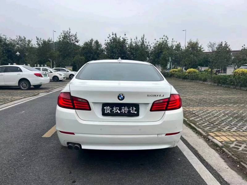 中山11年寶馬5系5