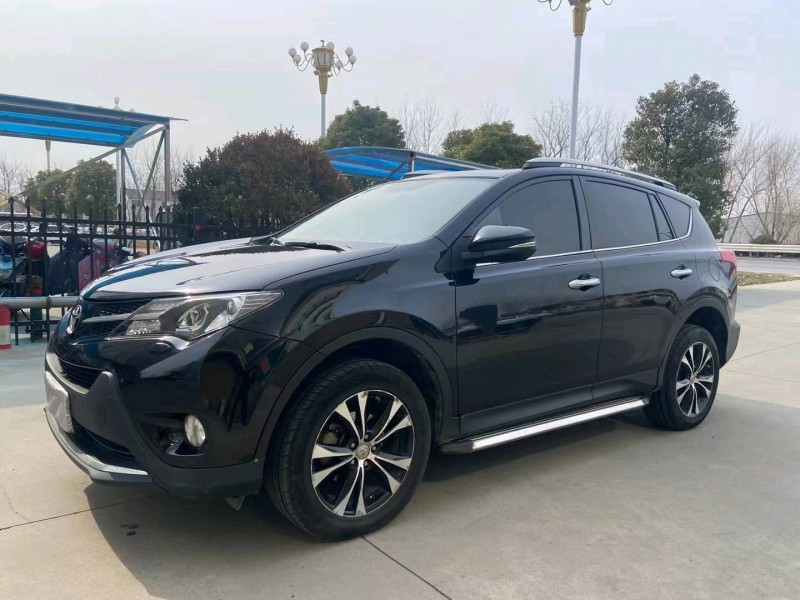 徐州15年丰田RAV48