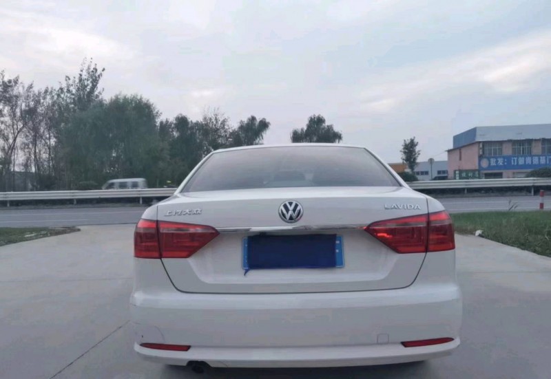 徐州16年大众朗逸5