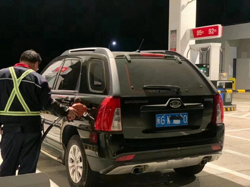 廈門14年起亞獅跑4