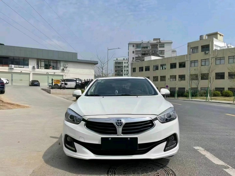 深圳17年中華H31