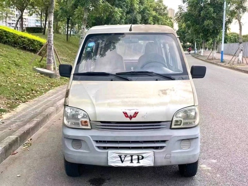 惠州15年五菱汽車之光9