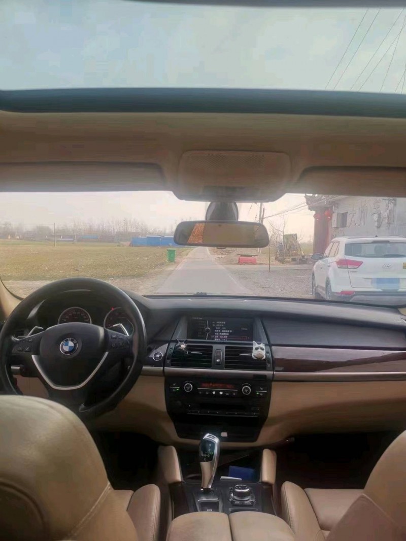 北京11年宝马X69
