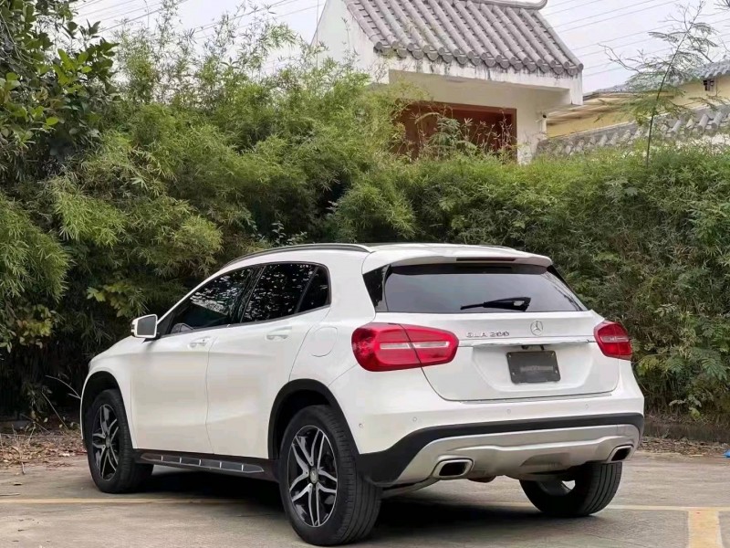 深圳16年奔馳GLA AMG1