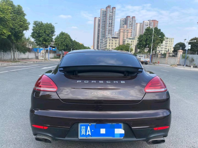 深圳14年保時捷帕拉梅拉8