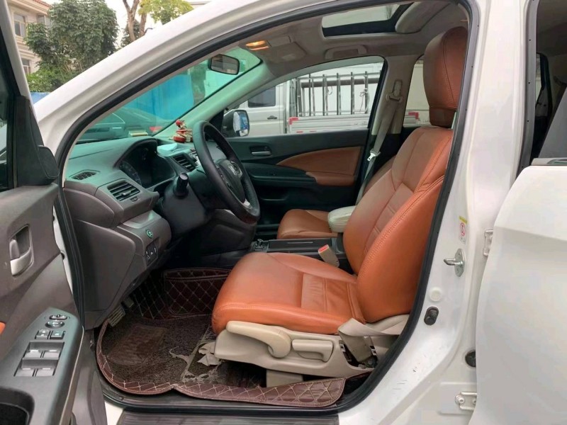 成都13年本田CR-V4