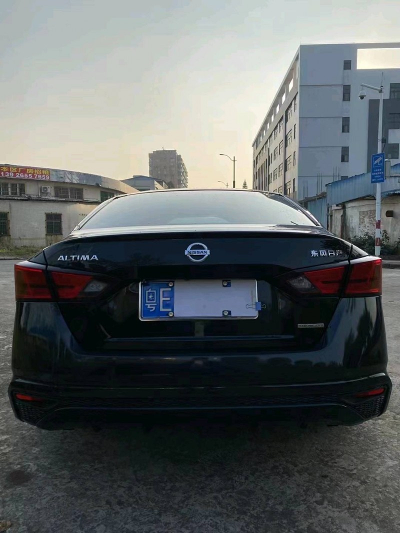 江門19年日產天籟8