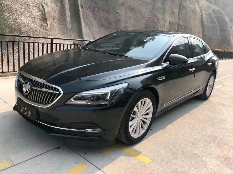 北京18年别克君越7