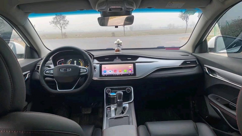 徐州19年吉利缤瑞5