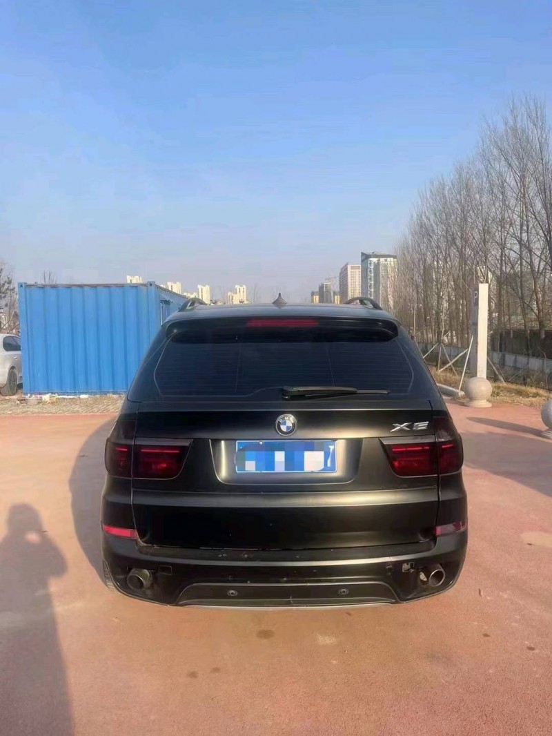 北京11年宝马X55