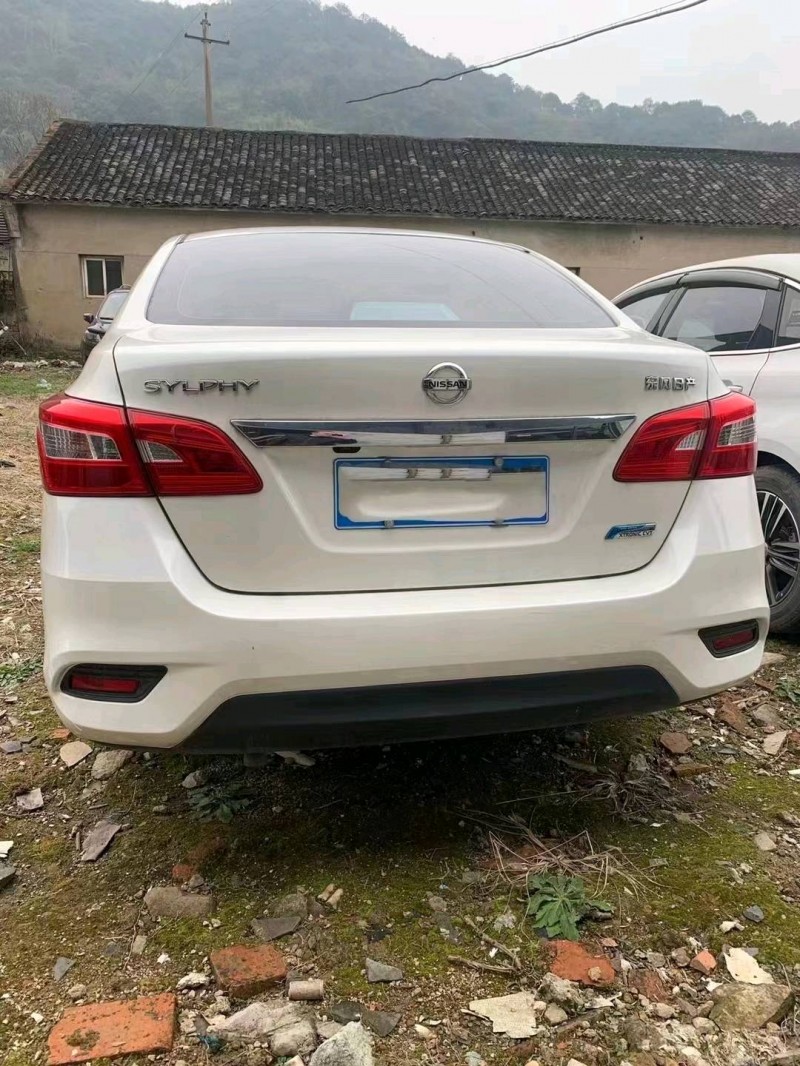 上海19年日產軒逸2