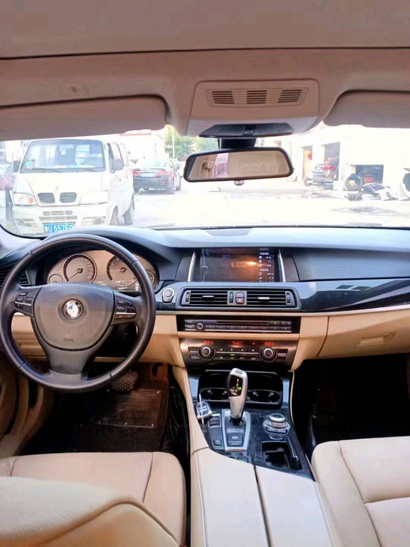 北京13年宝马5系4