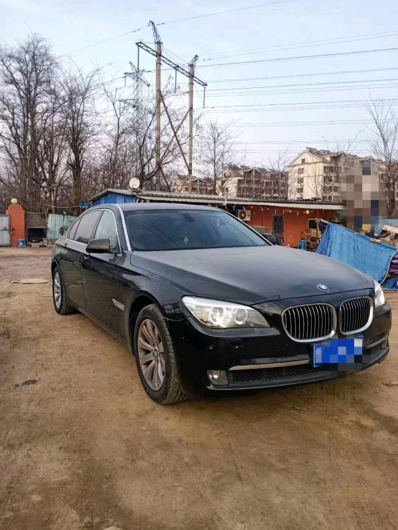 北京11年宝马7系9