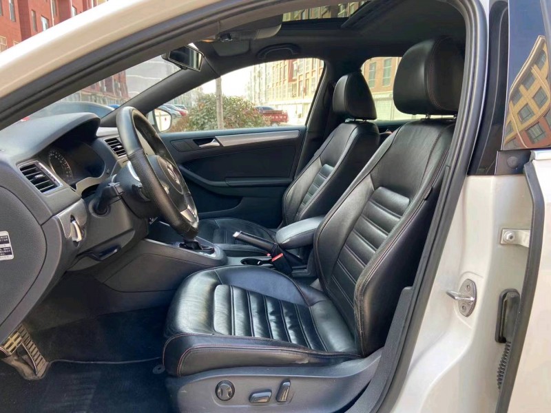 北京14年大众速腾7