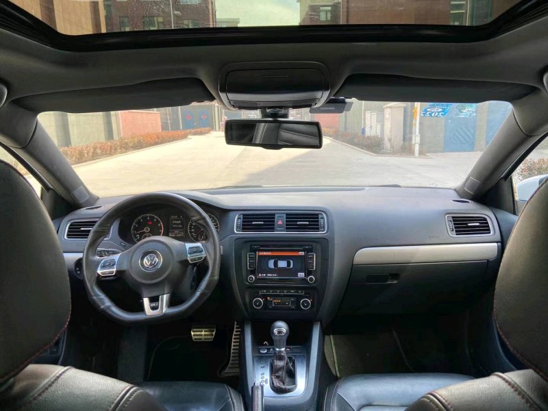 北京14年大众速腾8