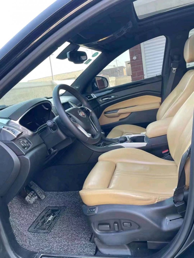 北京14年凯迪拉克SRX PERFOR4