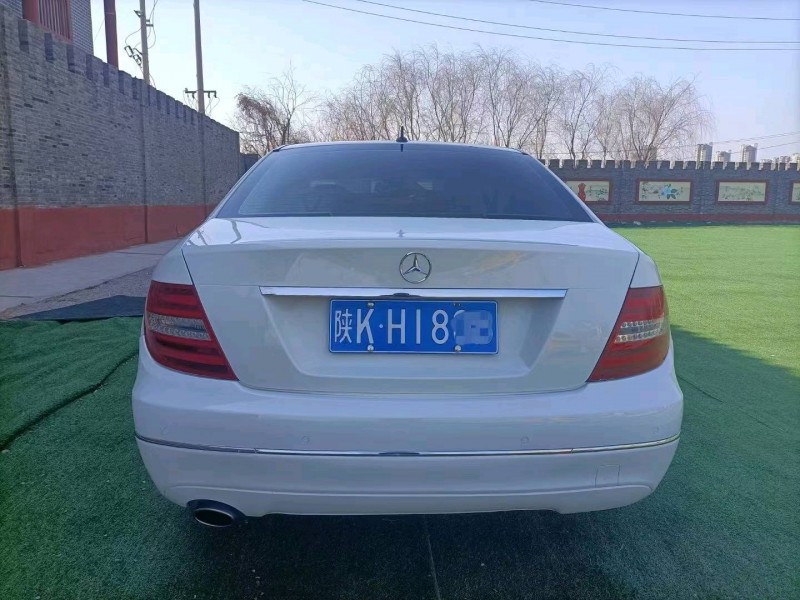 邢台11年奔驰C8